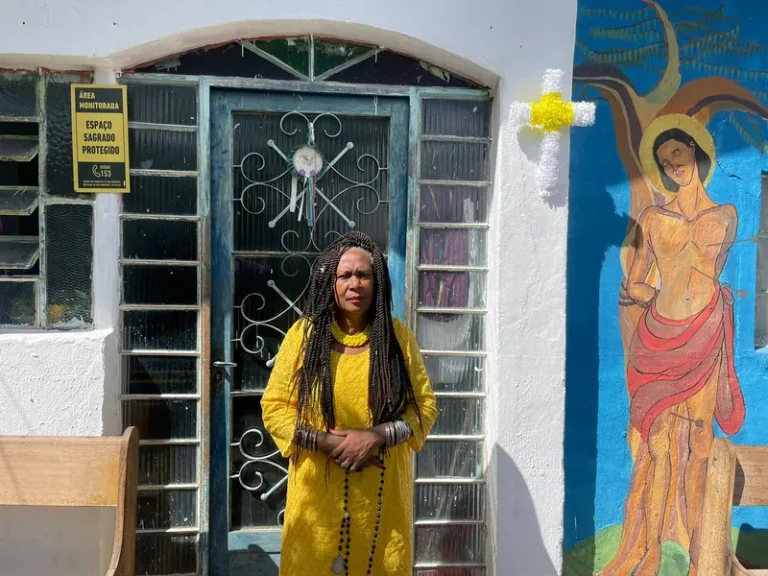 “A luta pela abolição da escravatura se faz todos os dias”, diz rainha da Guarda 13 de Maio