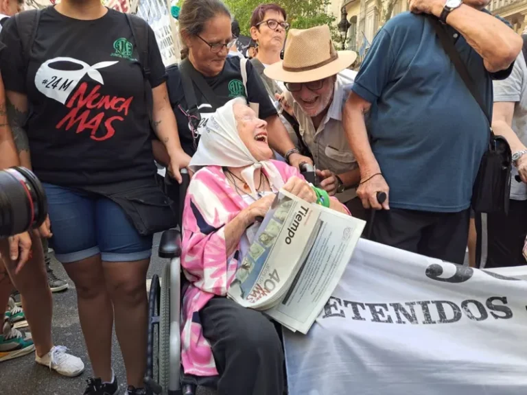 Morre Nora Cortiñas, Mãe da Praça de Maio e incansável lutadora pelos direitos humanos