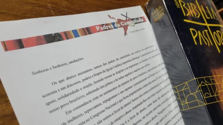 'Criminalizar mulher vítima de estupro é violentá-la de novo',  afirma coletivo de padres