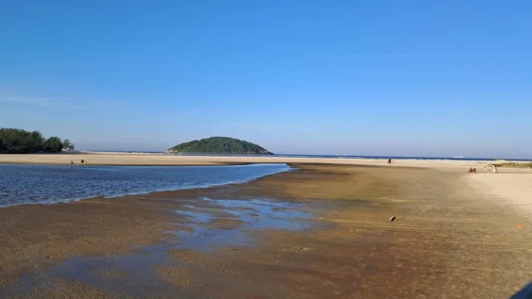 sair da ilha para ver a ilha