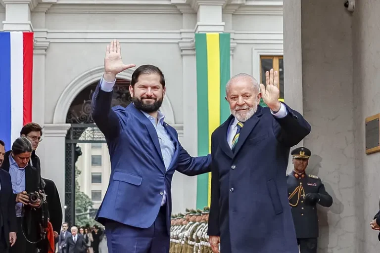 In Chile, Lula defends peace in Venezuela and calls for dialog between political forces