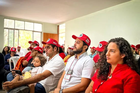 Por que o MST está disputando as eleições (de novo)?