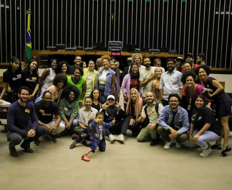 Jovem de Expressão é homenageado na Câmara Federal