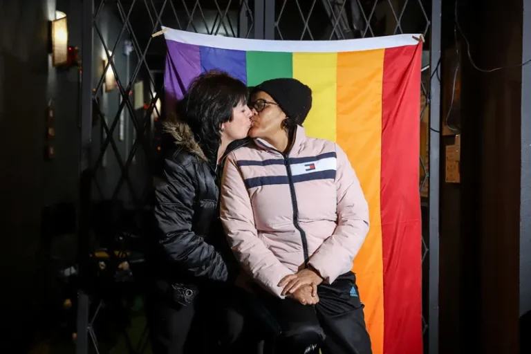 Márcia's Bar é espaço de amor e resistência sapatão no coração da Cidade Baixa de Porto Alegre