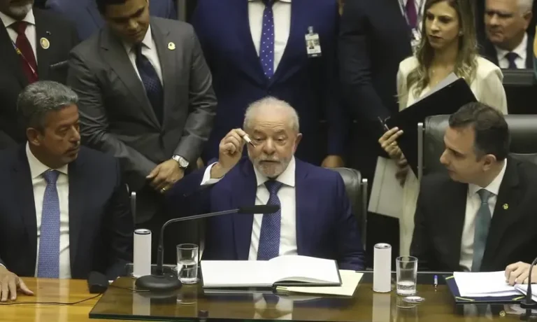 O que está em disputa no governo Lula?                                                         