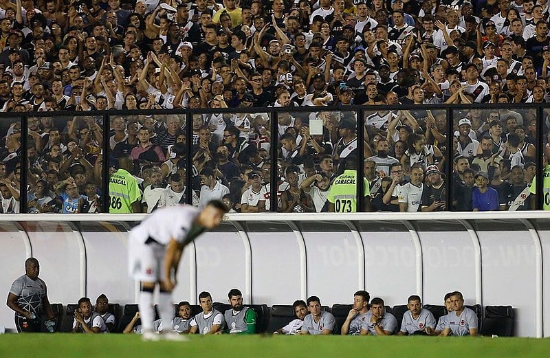 Torcida cruzmaltina anda sem muitos motivos para sorrir