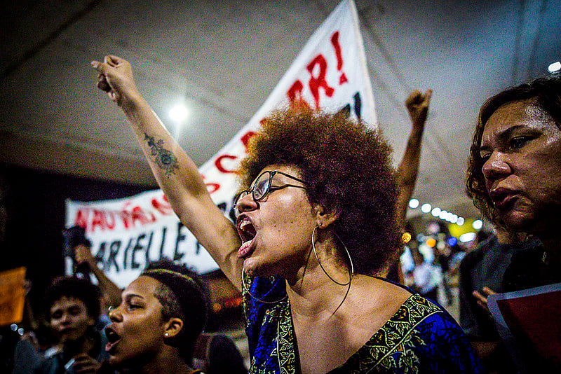 A violência contra a mulher, seja psicológica, física, sexual, patrimonial ou moral é uma forma da expressão da desigualdade de poder