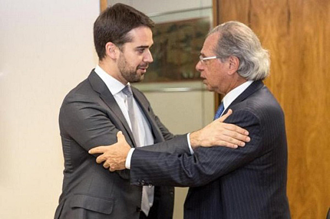 "Quando o governador vai apresentar alguma proposta verdadeira de crescimento econômico para o nosso estado com geração de emprego e renda?"