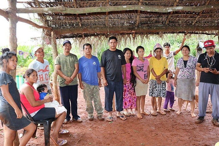 Famílias Avá-Guarani do Tekoha Pyahu, em Santa Helena.
