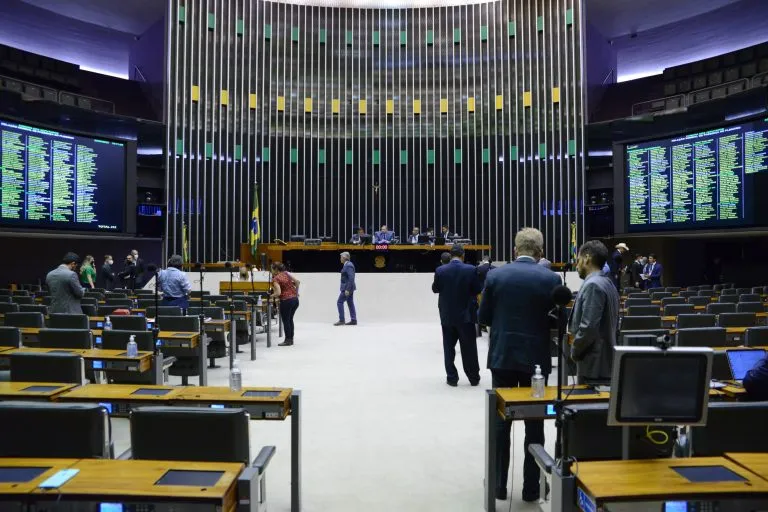 Psol diz que PL que regulamenta emendas parlamentares é 'insuficiente' e pede mudanças no texto