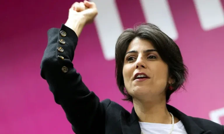 Manuela d’Ávila deixa o PCdoB e a gente descobre um novo partido | FEED DO MANOLO