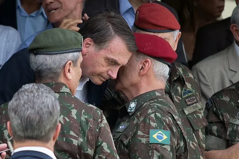 Os planos de golpe contra o governo Lula e a participação de militares