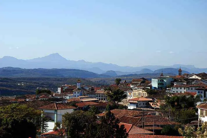 Diamantina (MG), patrimônio histórico e artístico mundial, é ameaçada pela mineração de ferro
