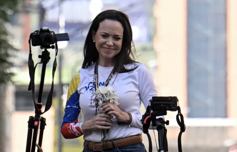 'Uma invenção, uma mentira': Governo da Venezuela nega prisão de María Corina Machado