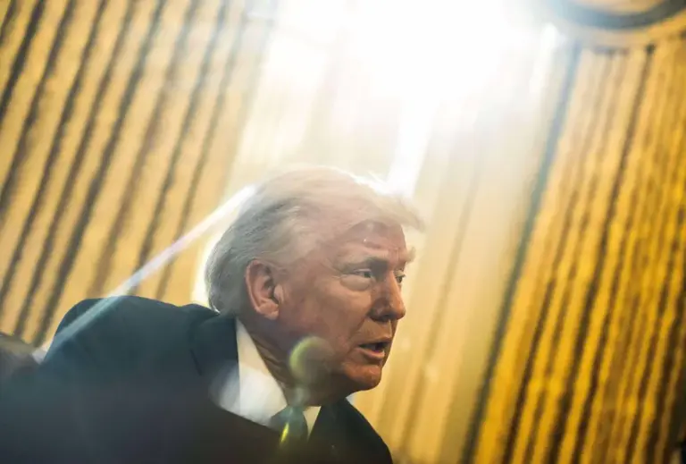 Trump diz que Faixa de Gaza 'será entregue aos EUA' por Israel ao fim dos combates
