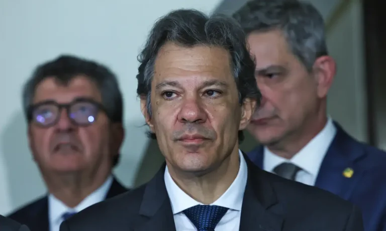 Isenção do Imposto de Renda até R$ 5 mil custará R$ 5 bilhões a menos do que o previsto, diz Ha