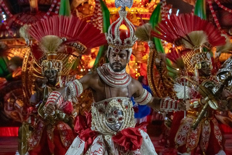 Futebol e samba no Rio de Janeiro: locais de identidade carioca 