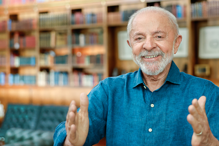Em pronunciamento para os trabalhadores, Lula promete discutir fim da escala 6x1