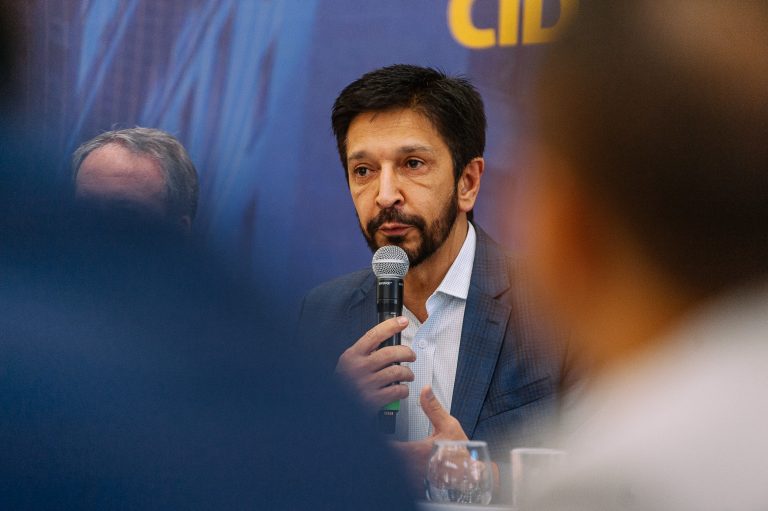 Nunes usa Smart Sampa para vigiar pacientes que vivem com HIV: 'Agressão à dignidade humana'