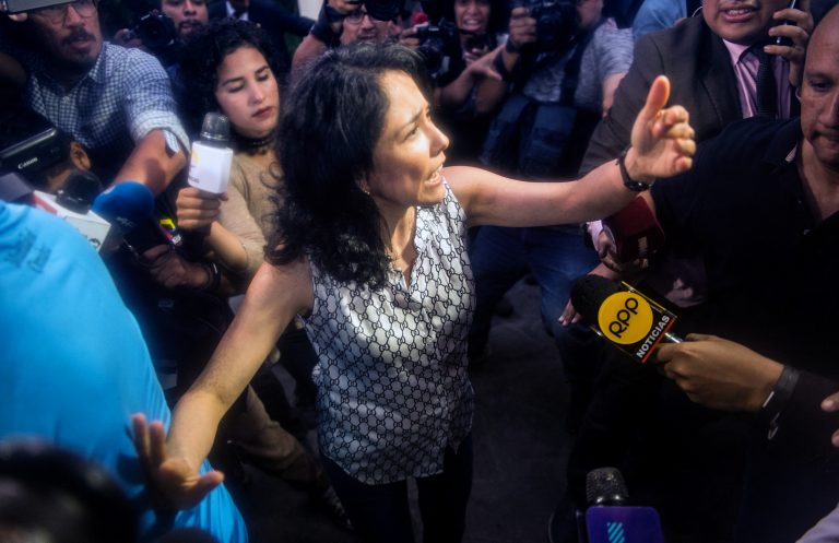 Ex-primeira-dama do Peru chega ao Brasil como asilada após ser condenada por corrupção