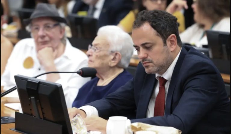 Glauber Braga apresenta recurso à CCJ da Câmara nesta terça (22)