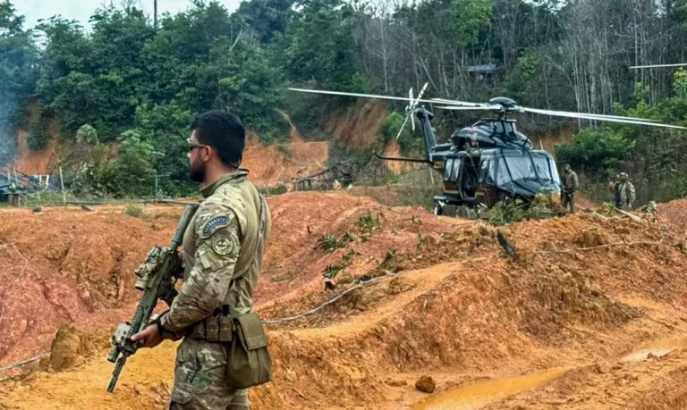 Funai, PF e Ibama combatem garimpo ilegal no Vale do Javari