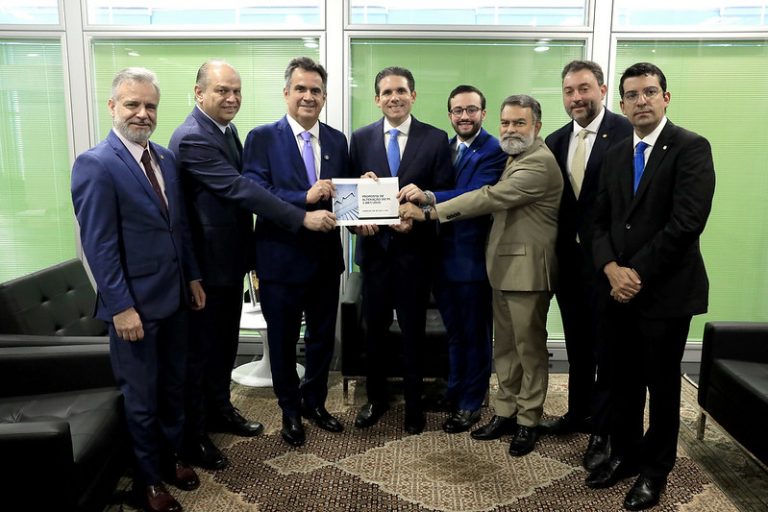 PP quer diminuir taxação de dividendos e aumentar cobrança de bancos para cobrir isenção de IR