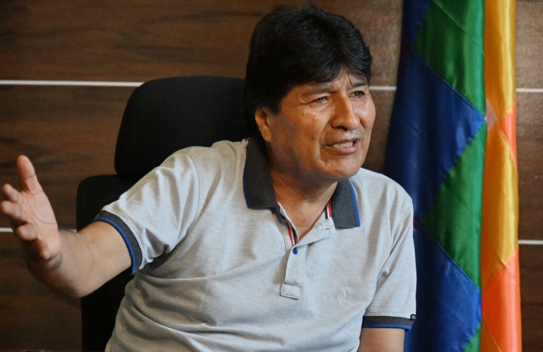 Justiça boliviana restabelece mandado de prisão contra Evo; ex-presidente alega perseguição