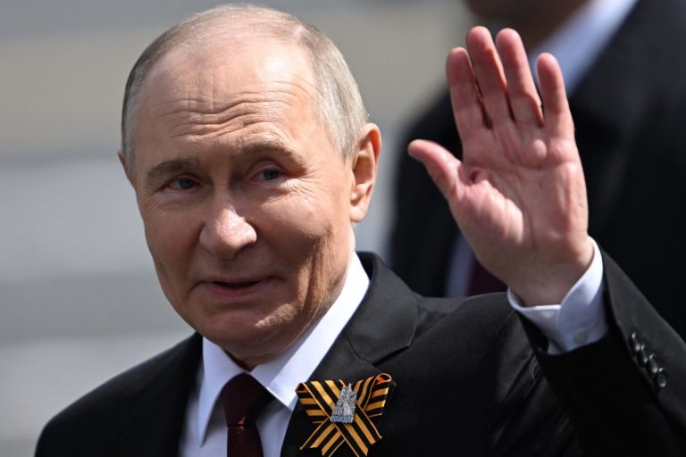 Putin discursa no Dia da Vitória e defende guerra na Ucrânia: 'Toda a Rússia apoia'