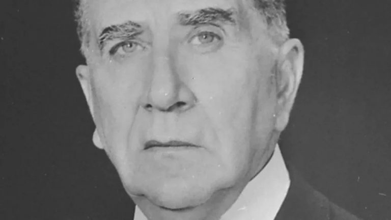 Uerj revoga título de doutor honoris causa concedido ao ex-presidente Médici na ditadura
