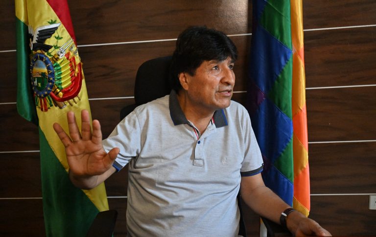 Votos nulos nas eleições da Bolívia mostram força de Evo Morales, mas esquerda sai enfraquecida