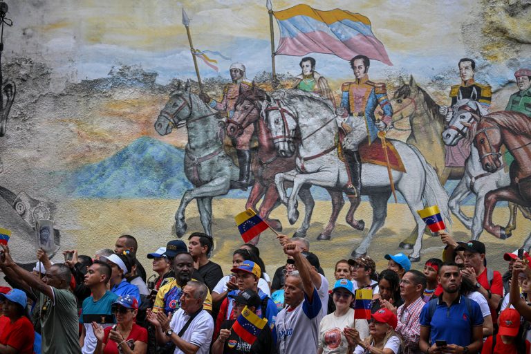 Partido Socialista ganha 253 deputados e tem maioria absoluta na Venezuela; veja mapa eleitoral