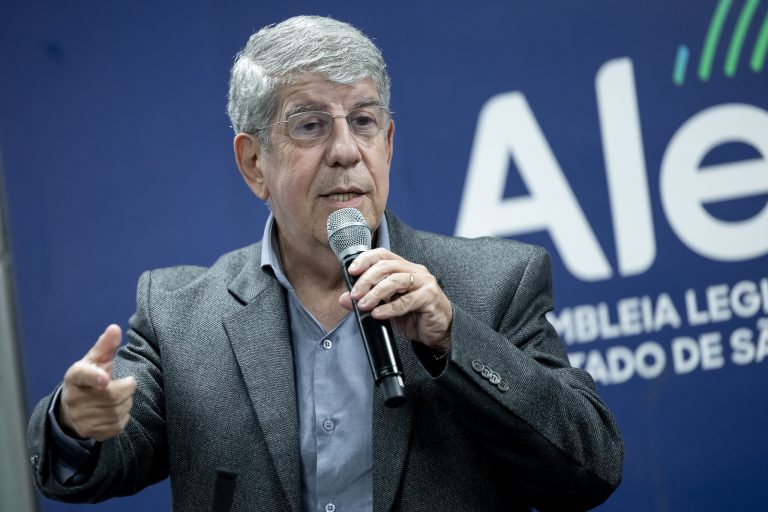'Governo tecnocrata de Tarcísio despreza o Legislativo', afirma líder do PT na Alesp