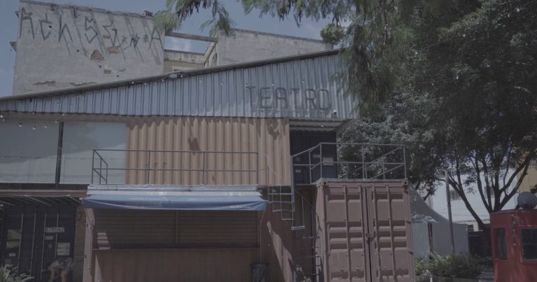 Prefeitura dá até 10 de junho para despejar Teatro de Contêiner e Tem Sentimento em SP