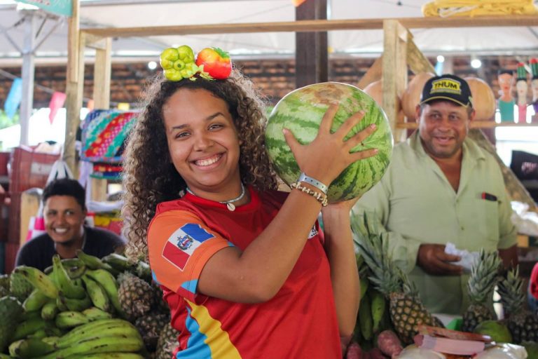 Feira da Reforma Agrária: o socialismo que dá certo