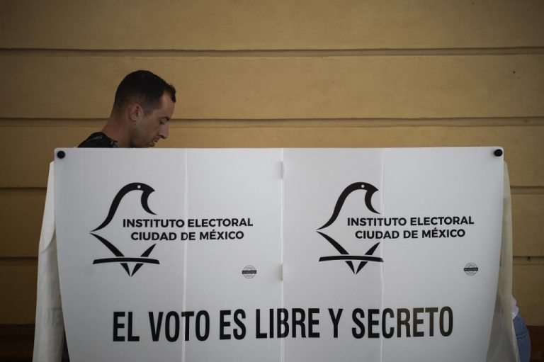 Em eleição sem precedentes, mexicanos escolhem membros do judiciário pelo voto