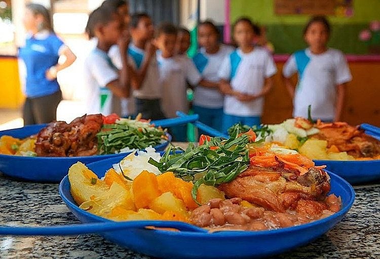 Merenda escolar tem papel essencial no combate à obesidade infantil