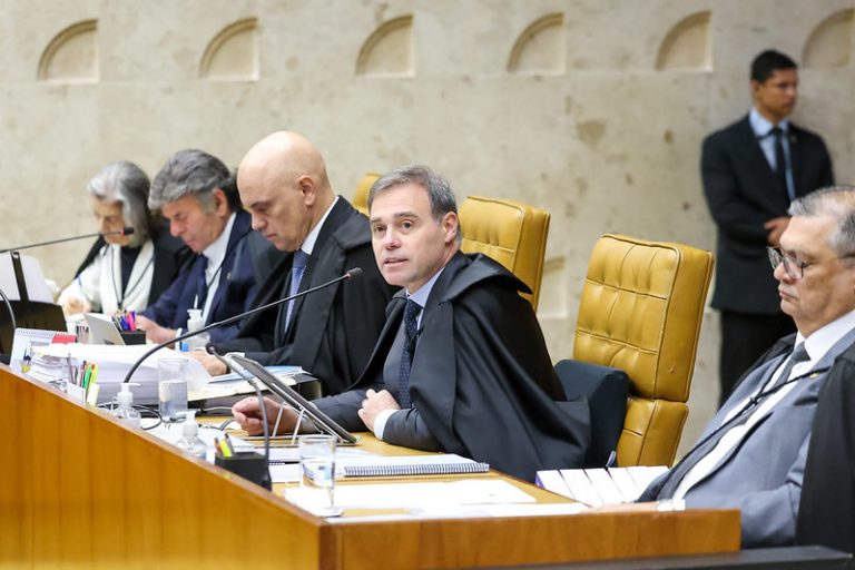 Sem freio, big techs lucram com 'caos informacional', diz especialista sobre julgamento no STF