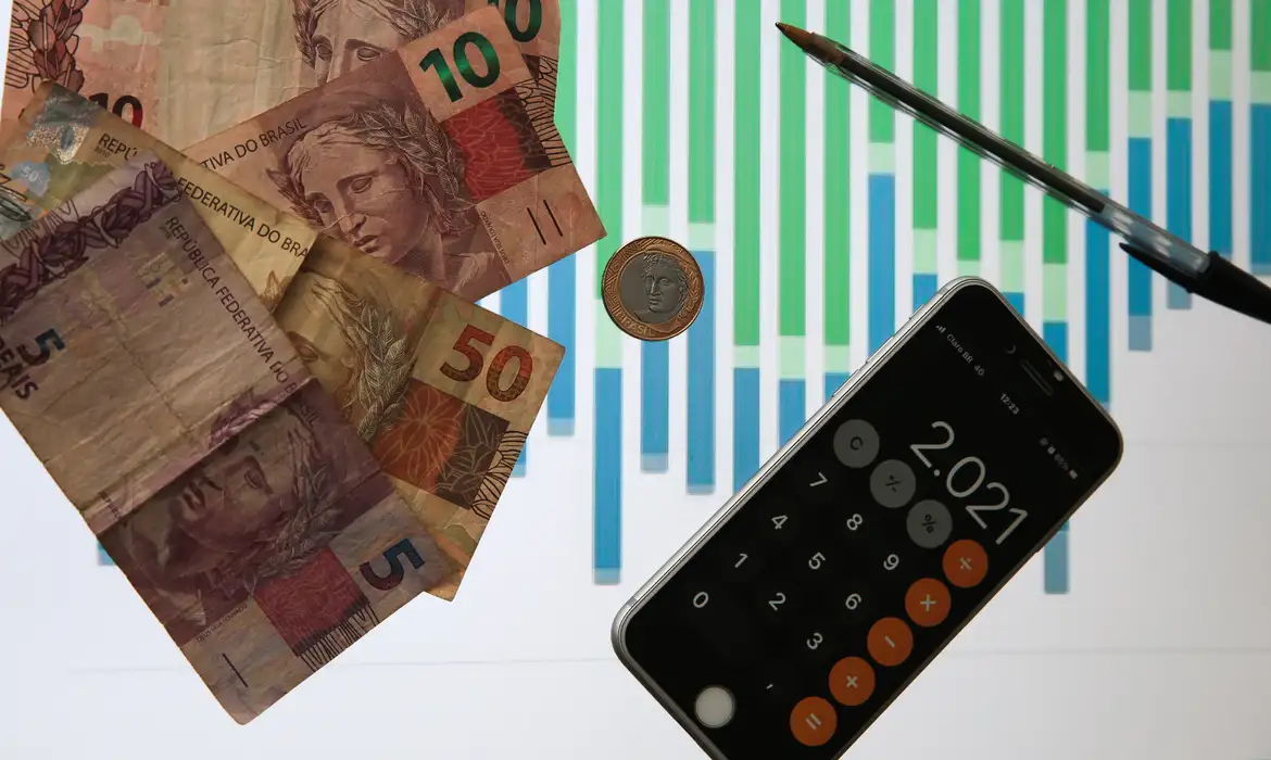 Contas e economia