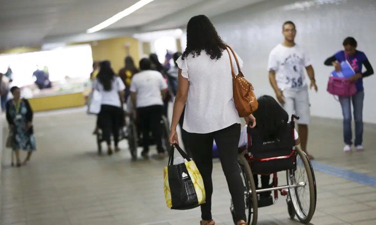 O capacitismo que atravessa o SUS: quando o cuidado precisa começar por dentro