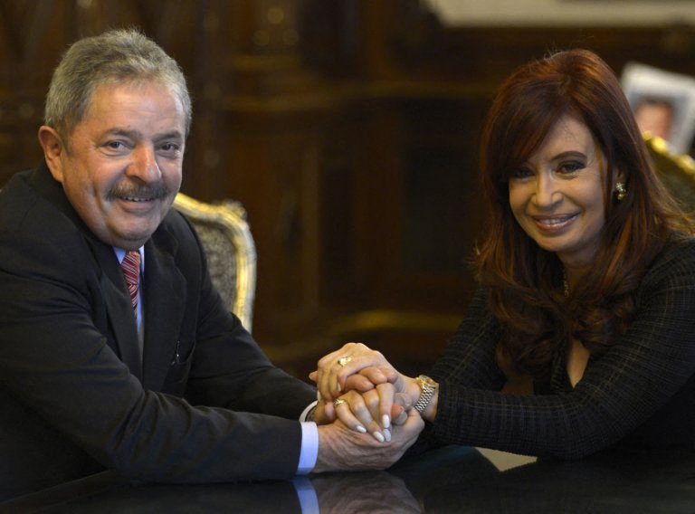 Lula quer visitar Cristina Kirchner durante Cúpula do Mercosul na Argentina, diz Paulo Pimenta