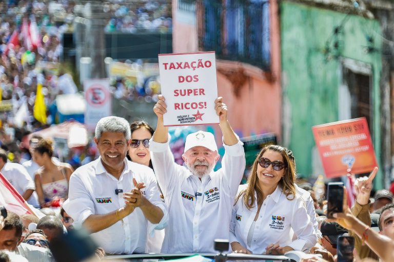 Com foco em justiça tributária e privilégios na mira, campanha da esquerda ocupa redes sociais