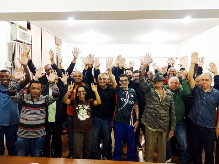 Metalúrgicos lançam campanha por 8% de reajuste
