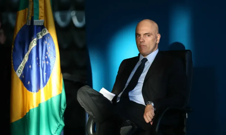 Governo dos EUA impõe Lei Magnitsky à esposa de Alexandre de Moraes