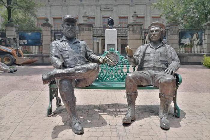 Presidente mexicana critica remoção irregular de monumento a Fidel e Che e defende reinstalação
