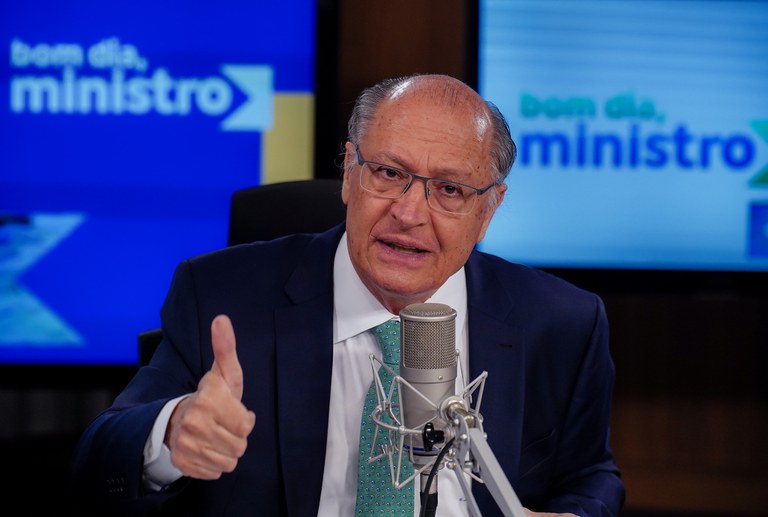 ‘Não criamos esse problema, mas queremos resolvê-lo', diz Alckmin para secretário dos EUA