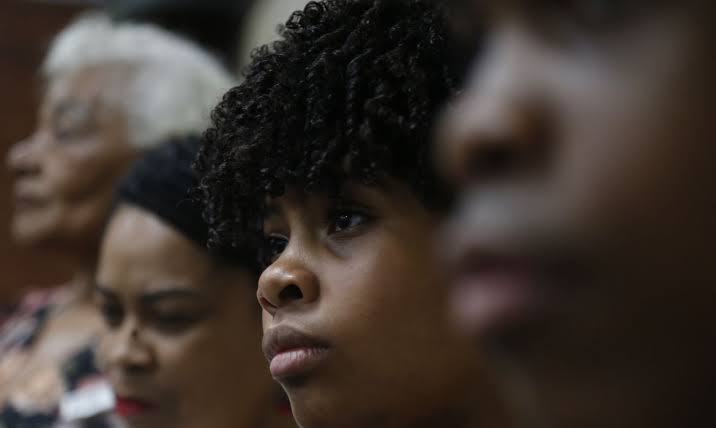 Quando o cuidado é negro: saúde, bem-estar e o direito à vida digna para a população negra