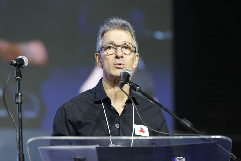 ‘Inexpressivo e despreparado’: especialistas questionam pré-candidatura de Zema à presidência