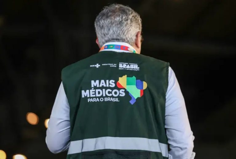 Sanção dos EUA a integrantes do Mais Médicos é 'sem sentido', diz médica: 'Distorce iniciativa'