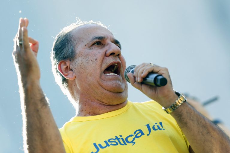 Malafaia critica candidatura de Flávio Bolsonaro e escancara racha na direita